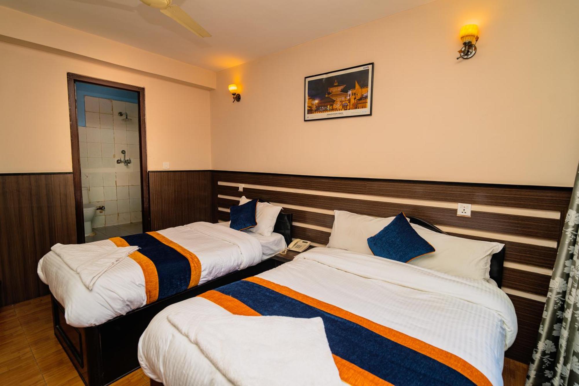 Karma Travellers Home Κατμαντού Εξωτερικό φωτογραφία