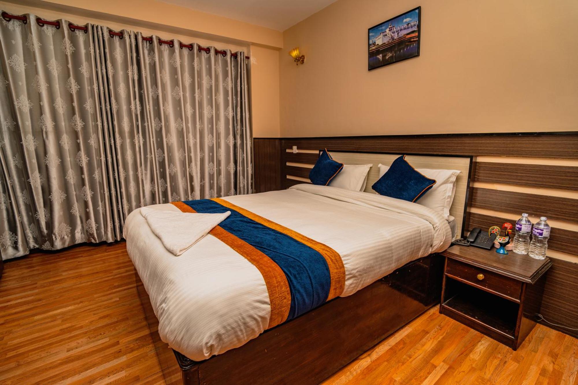 Karma Travellers Home Κατμαντού Εξωτερικό φωτογραφία