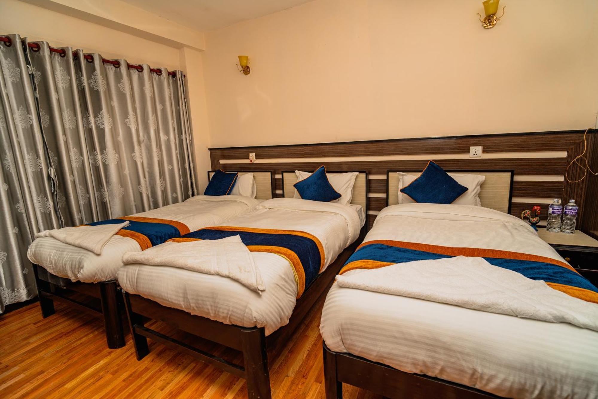 Karma Travellers Home Κατμαντού Εξωτερικό φωτογραφία