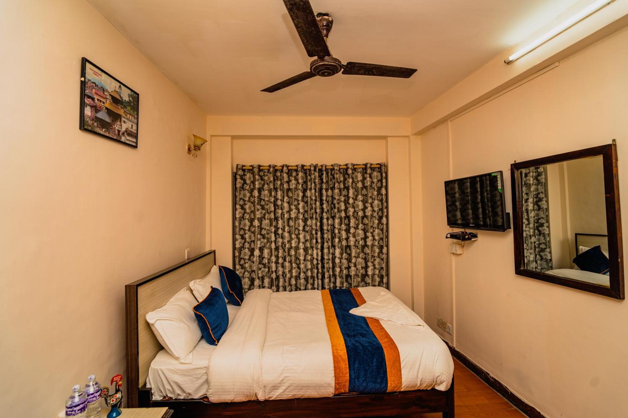 Karma Travellers Home Κατμαντού Εξωτερικό φωτογραφία